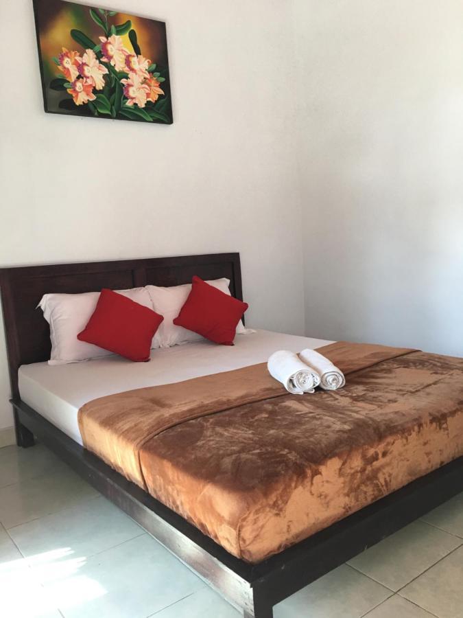 Wahyu Homestay 1 Nusa Lembongan  Luaran gambar